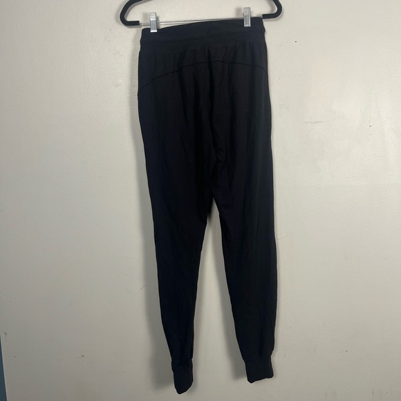 Lululemon On Track Jogger Black size 4 - Picture 6 of 6